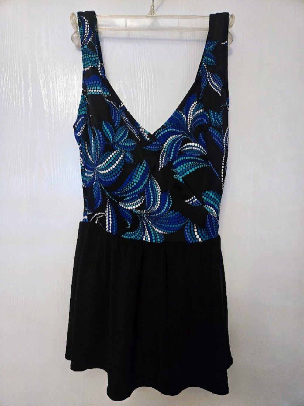 One-piece blue and black swimdress Size 10‎